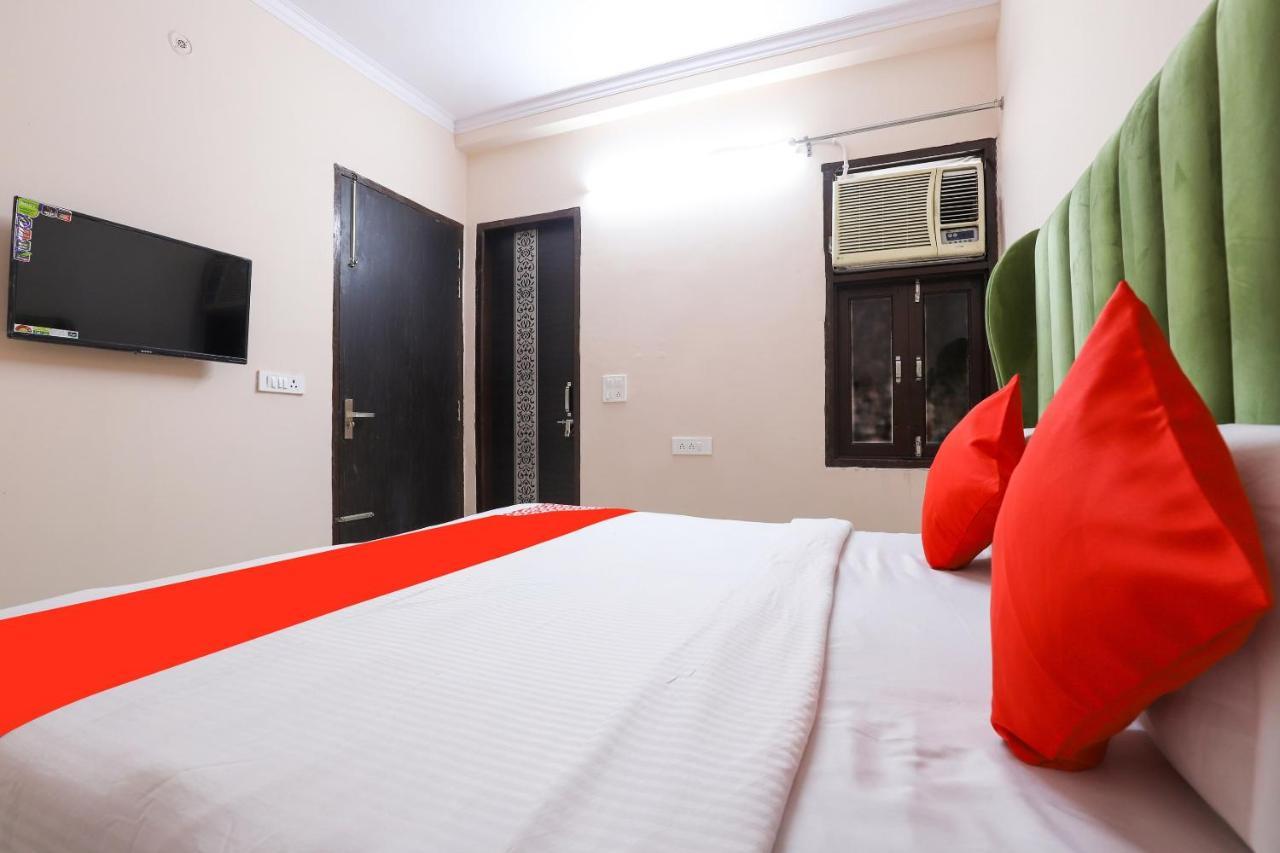 Oyo 77819 Shahdara Inn 新德里 外观 照片