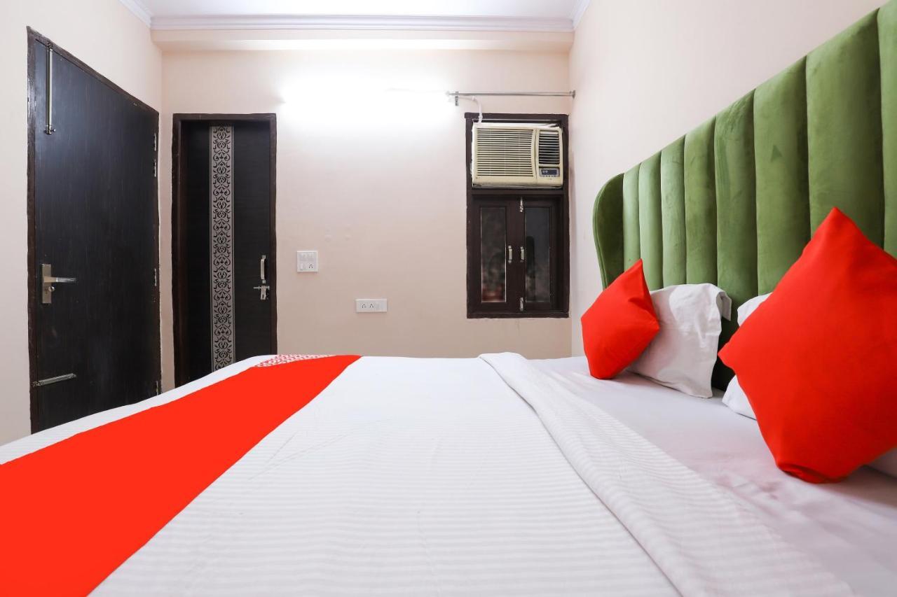 Oyo 77819 Shahdara Inn 新德里 外观 照片