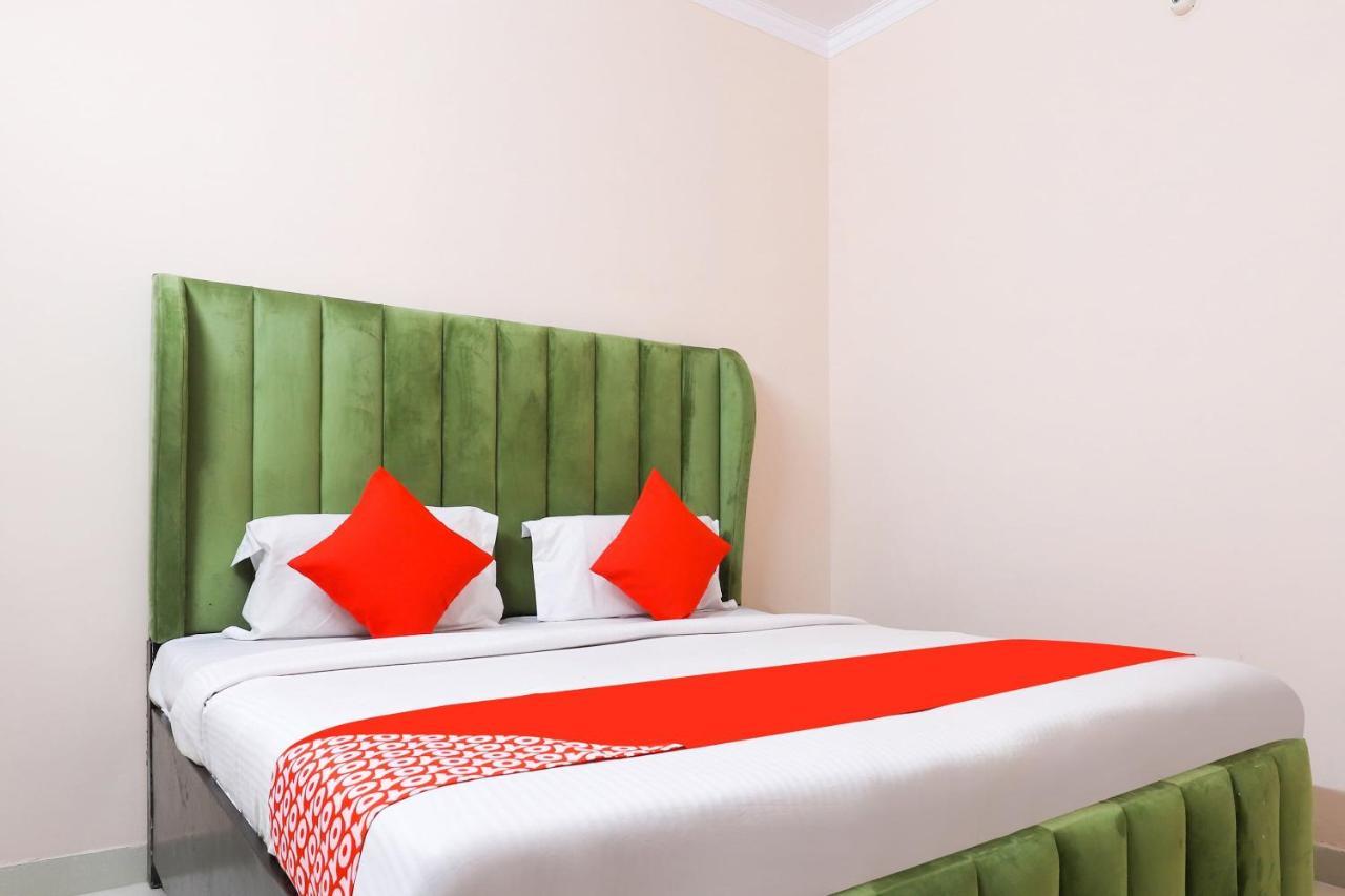 Oyo 77819 Shahdara Inn 新德里 外观 照片
